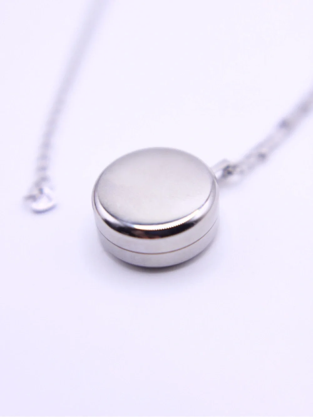 PILL THING Silver Tone Pill Box Necklace